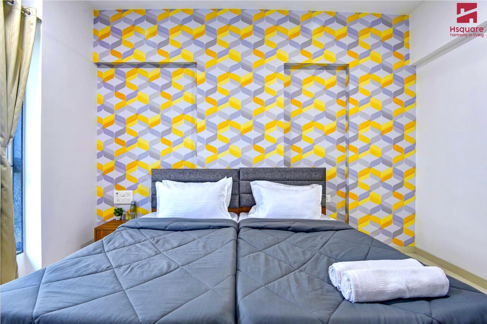 Hsquare Luxury Apartments Goregaon 뭄바이 외부 사진